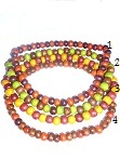 Colliers de grosses perles en bois bi-colors