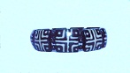 Bracelet en os avec motifs '' CROIX  ''